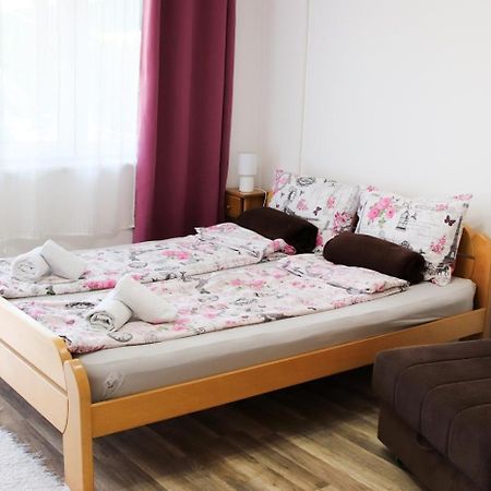 Charming Studio Masa Palic Exterior photo
