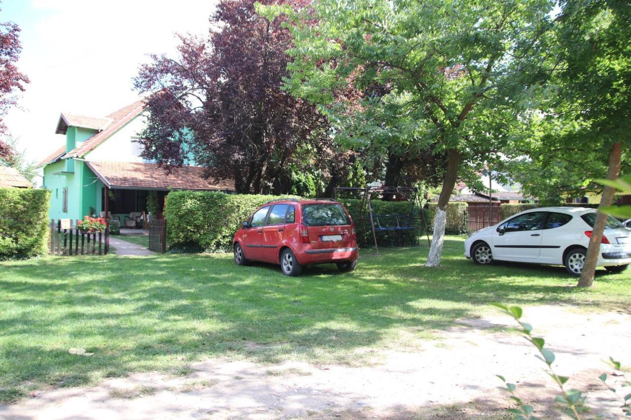 Charming Studio Masa Palic Exterior photo